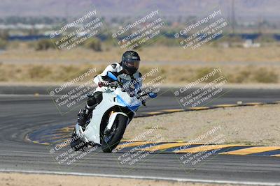 media/Mar-24-2025-Moto Forza (Mon) [[57ce5c5cff]]/3-Beginner Group/Session 2 (Turn 11)/